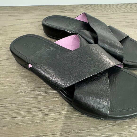 FITFLOP Women's Black Leather Criss Cross Slide Sandals - Size 6 - Picture 3 of 8